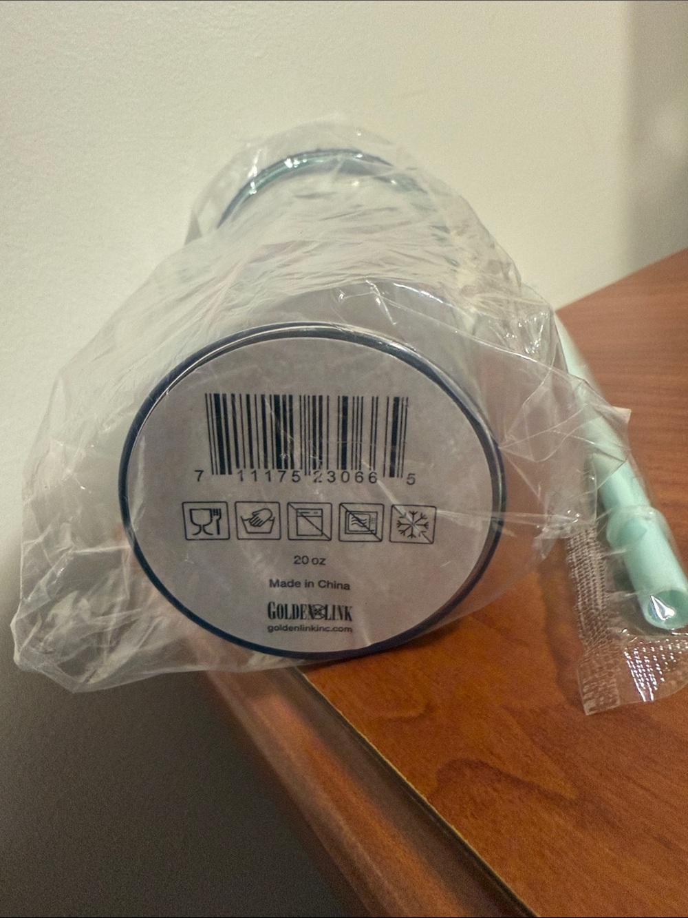 Star Wars Mandalorian & Grogu Dome Tumbler w Straw-Cinemark Exclusive NWT! - Picture 8 of 13